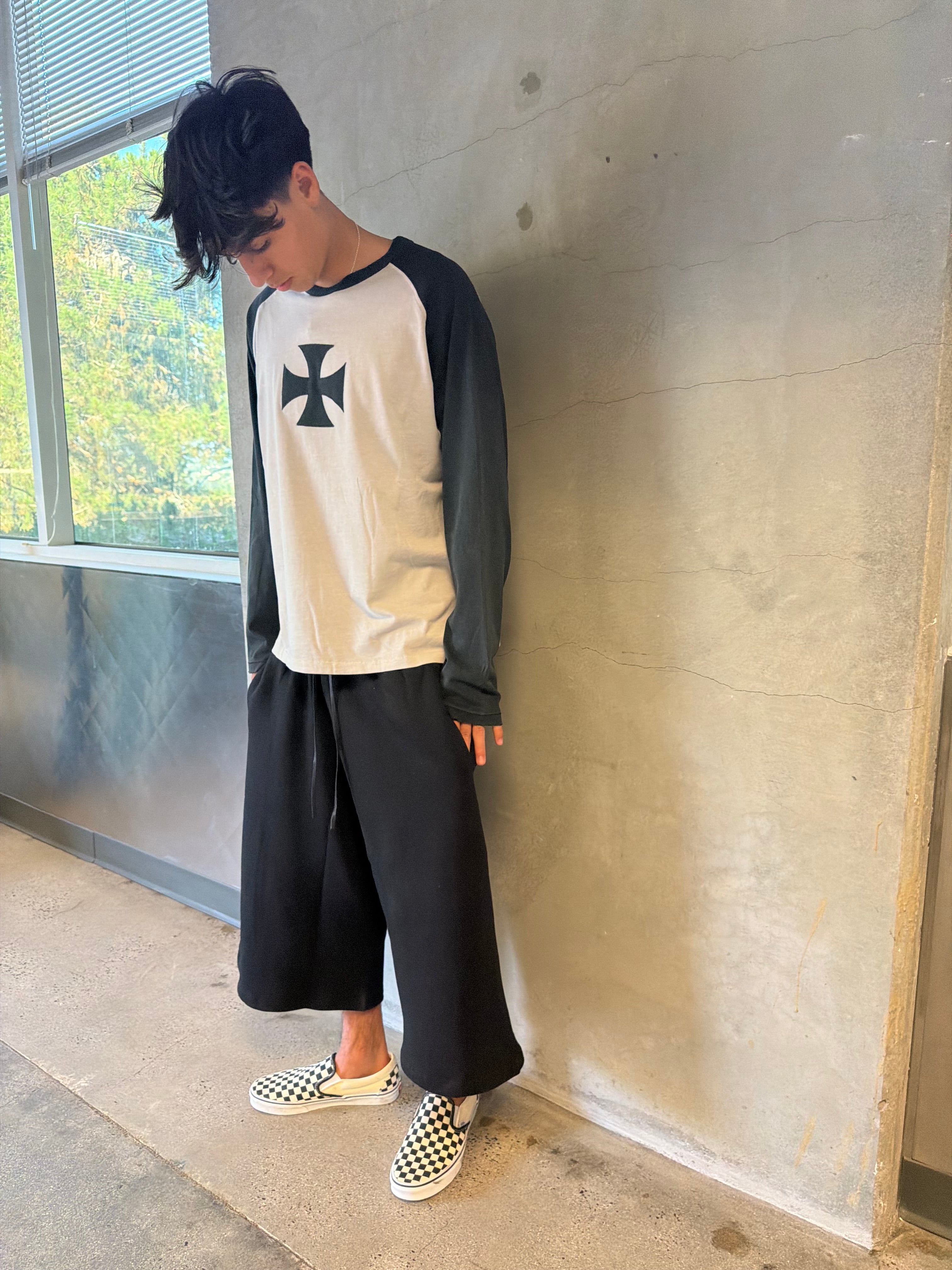Iron Cross Raglan Longsleeve