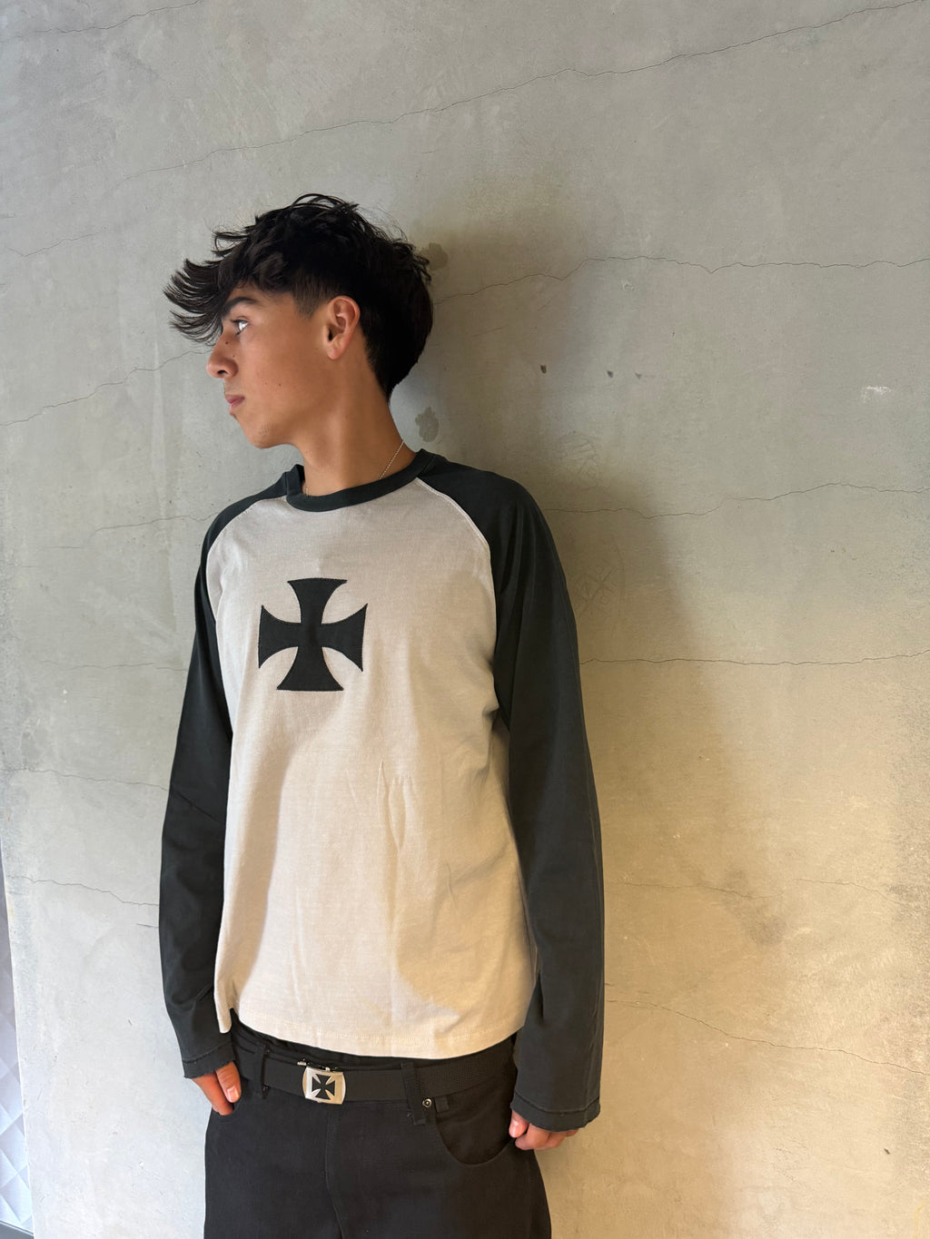 Iron Cross Raglan Longsleeve